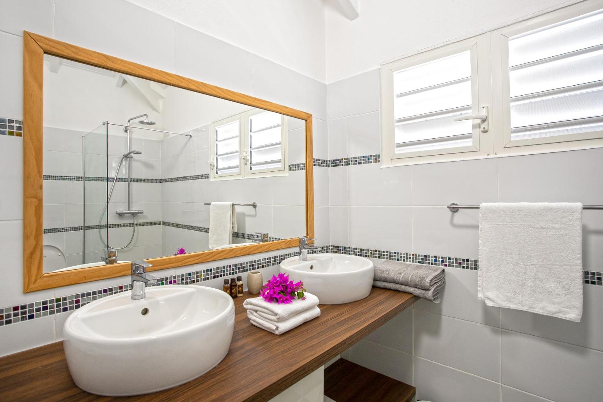 Beautiful Suite S12 With Pool And Sea View Куль-де-Сак Экстерьер фото
